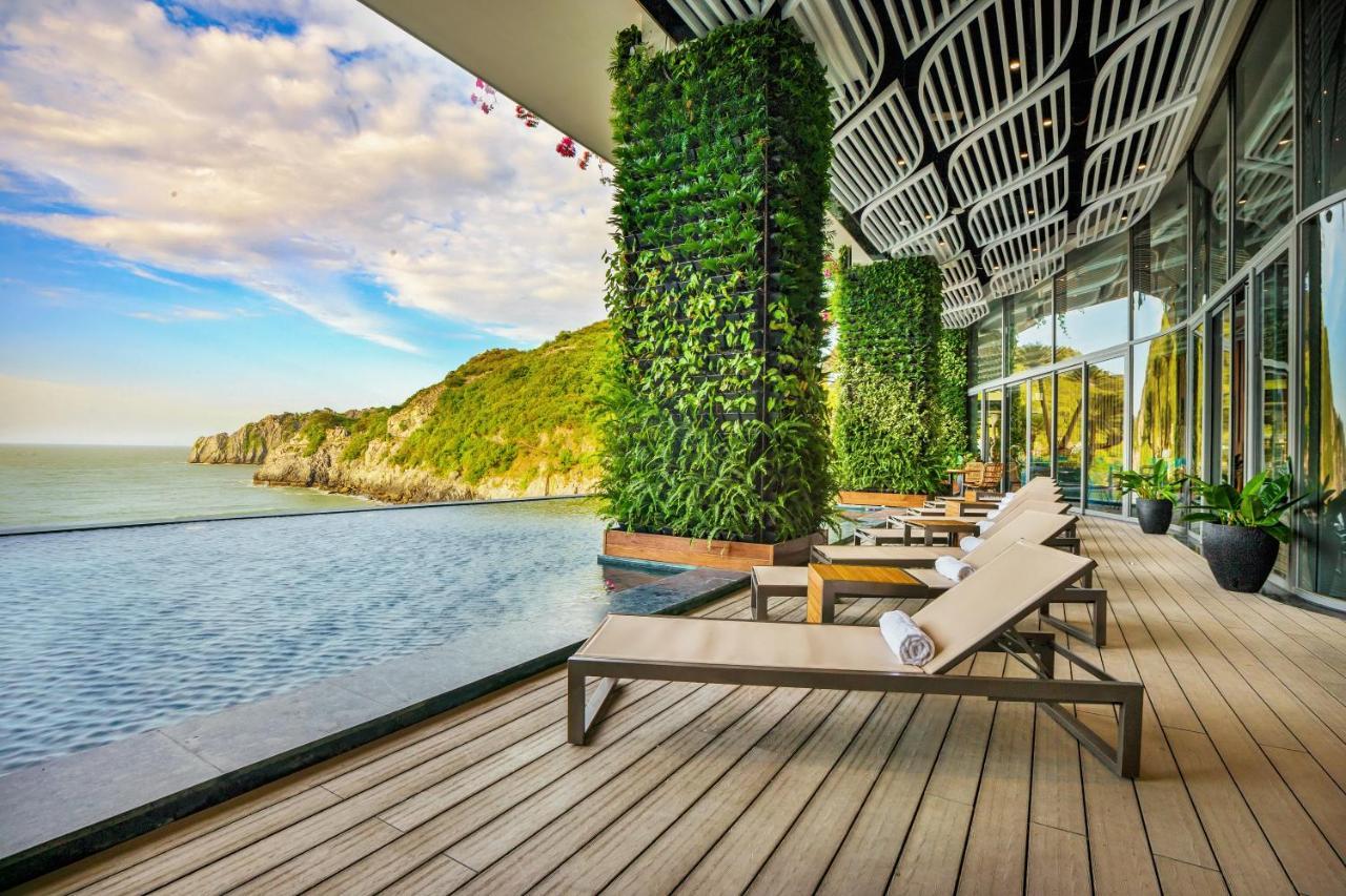 Flamingo Premium Lan Ha Bay Resort Haiphong Exterior foto