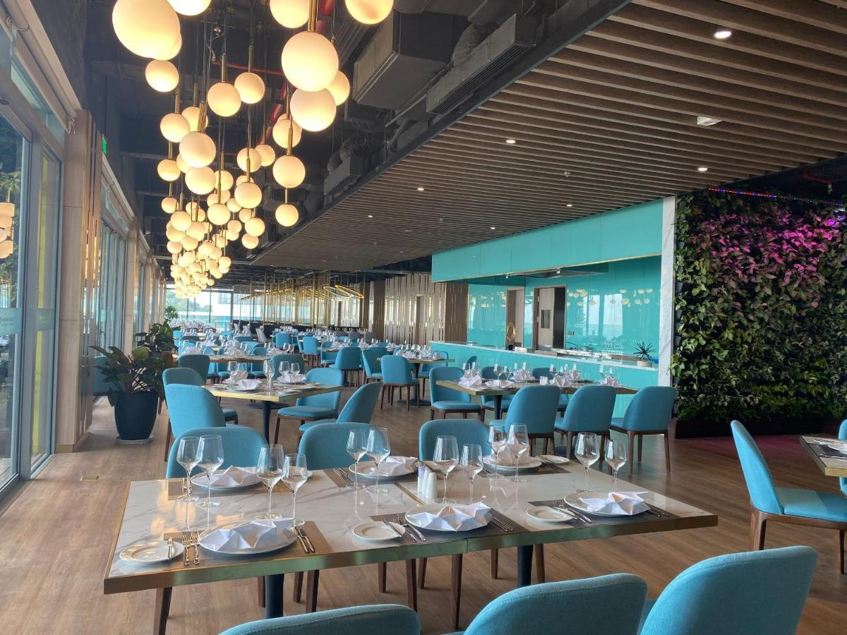 Flamingo Premium Lan Ha Bay Resort Haiphong Exterior foto