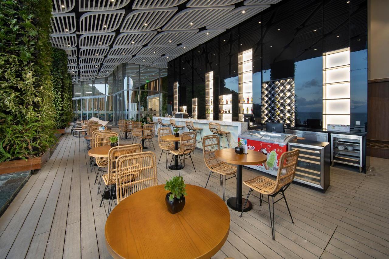 Flamingo Premium Lan Ha Bay Resort Haiphong Exterior foto