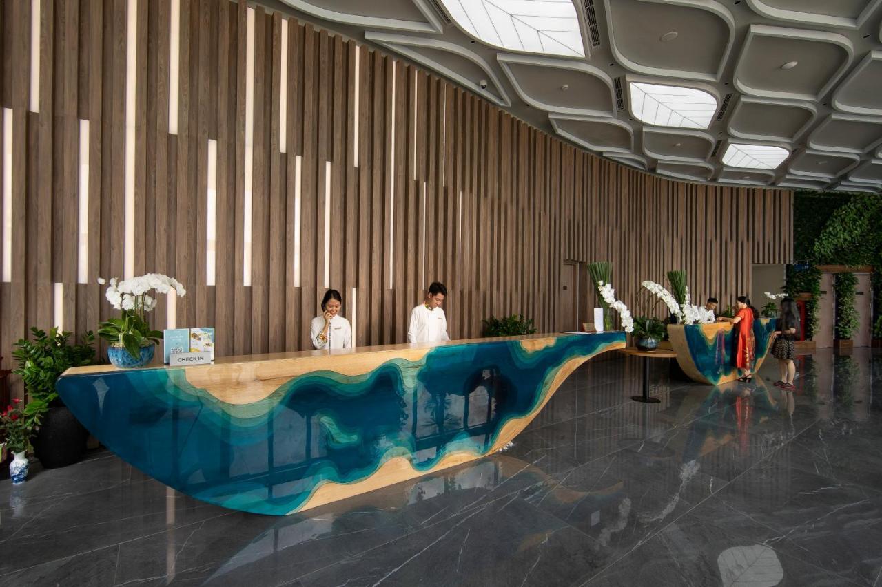 Flamingo Premium Lan Ha Bay Resort Haiphong Exterior foto