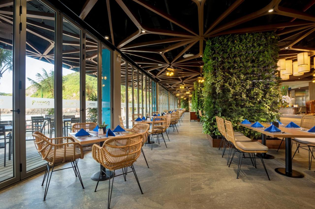Flamingo Premium Lan Ha Bay Resort Haiphong Exterior foto