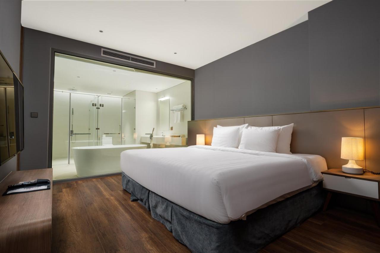 Flamingo Premium Lan Ha Bay Resort Haiphong Exterior foto